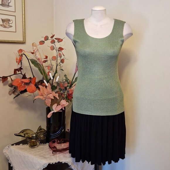 NEW Soft Stretchy Cardigan Knit Olive Green Camisoles Tank Top Sleeveless Tops - Picture 6 of 12